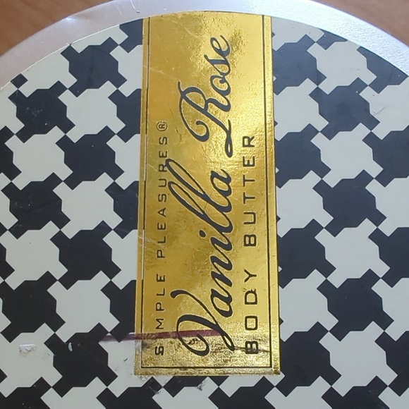 Vanilla Rose Body Butter - Picture 3 of 4